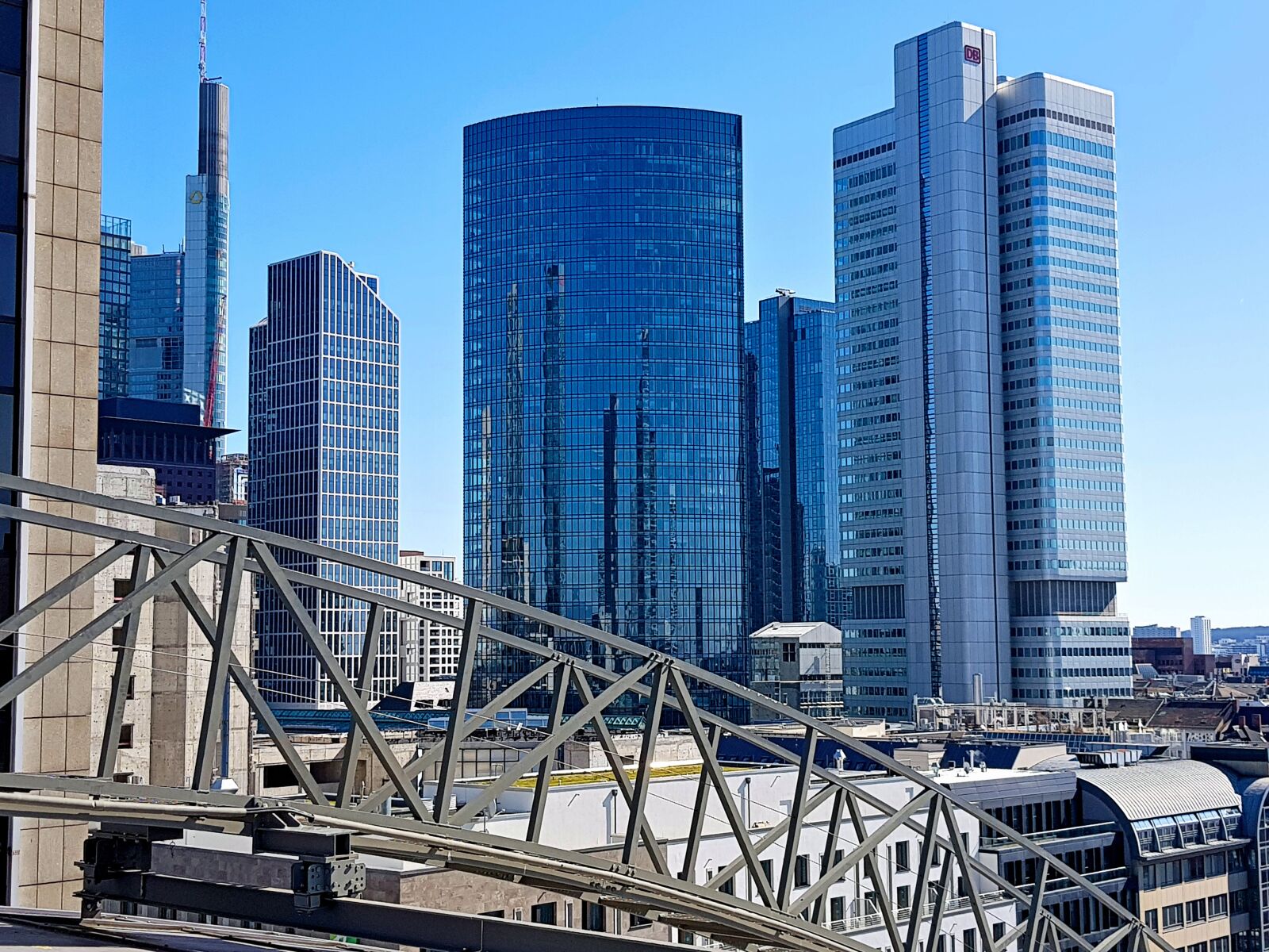 Samsung Galaxy S8 sample photo. Frankfurt, skyline, skyscraper photography