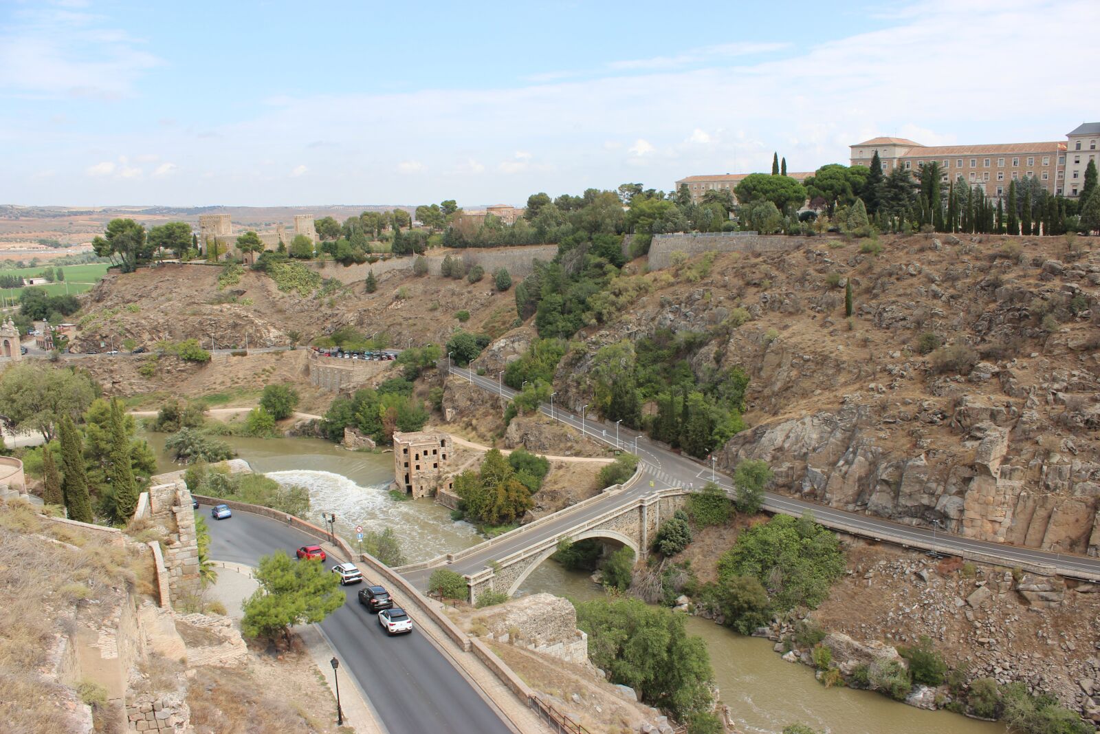 Canon EOS 600D (Rebel EOS T3i / EOS Kiss X5) sample photo. Toledo, spain, landscape photography