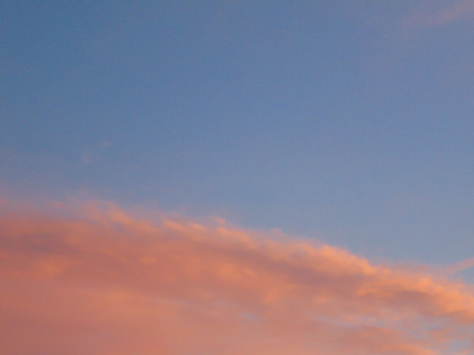 Sony Cyber-shot DSC-H300 sample photo. Blue, pink, pink, clouds photography