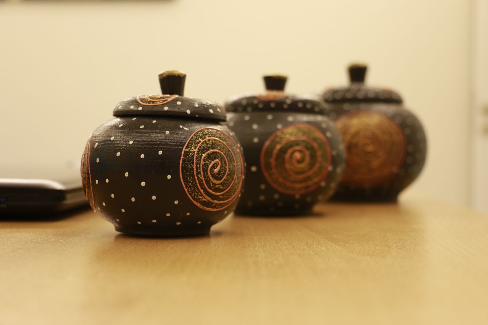 Canon EOS 70D sample photo. Ornament, box, study photography