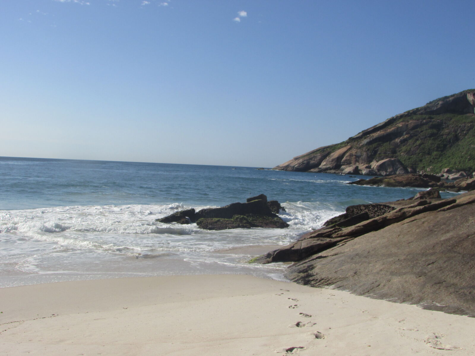 Canon PowerShot SX400 IS sample photo. Beach, landscape, rio, de photography