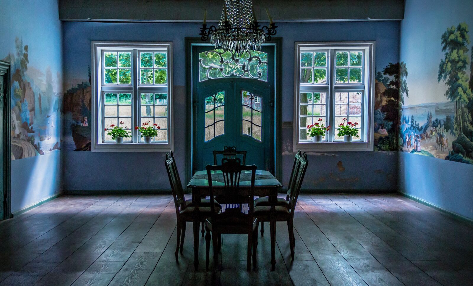 Canon EOS 700D (EOS Rebel T5i / EOS Kiss X7i) sample photo. Old room, space, room photography