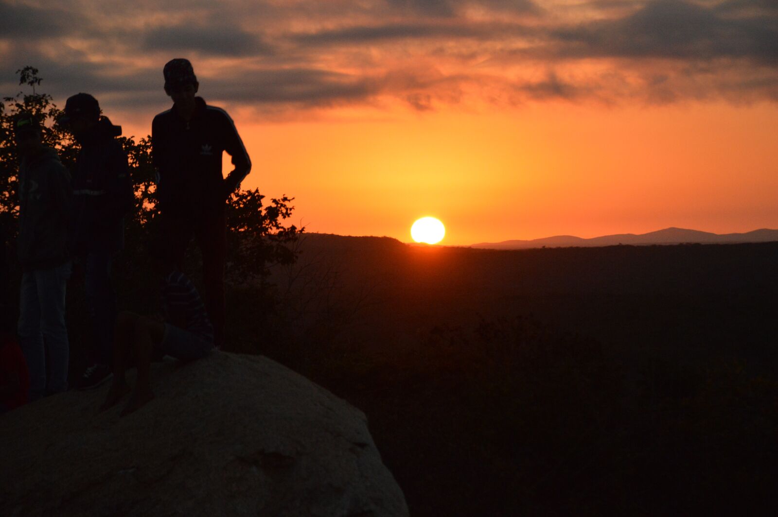 Nikon D3200 sample photo. Dawn, mount, aurora photography
