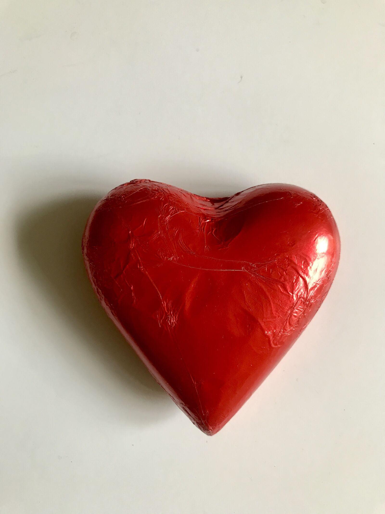 iPhone 7 back camera 3.99mm f/1.8 sample photo. Heart, chocolate heart, love photography