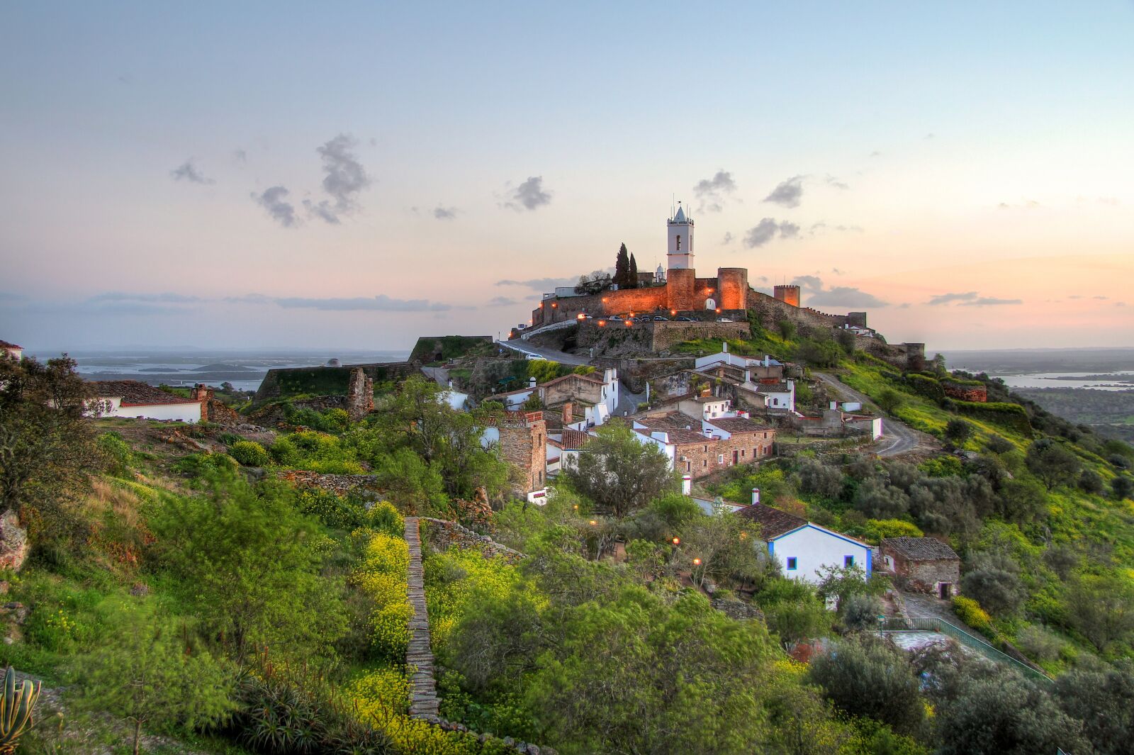 Canon EOS 550D (EOS Rebel T2i / EOS Kiss X4) sample photo. Monsaraz, castelo, castle photography
