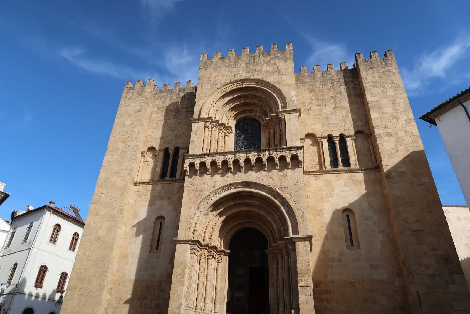 Canon PowerShot G7 X Mark II sample photo. The cathedral of coimbra photography