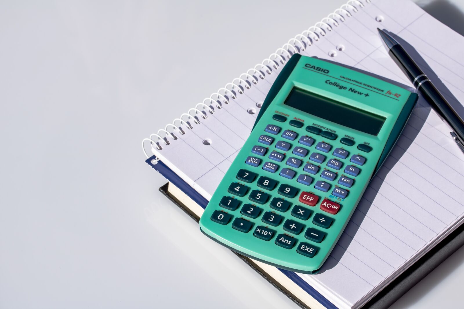 Canon EF-S 60mm F2.8 Macro USM sample photo. Calculator, calculation, notepad photography