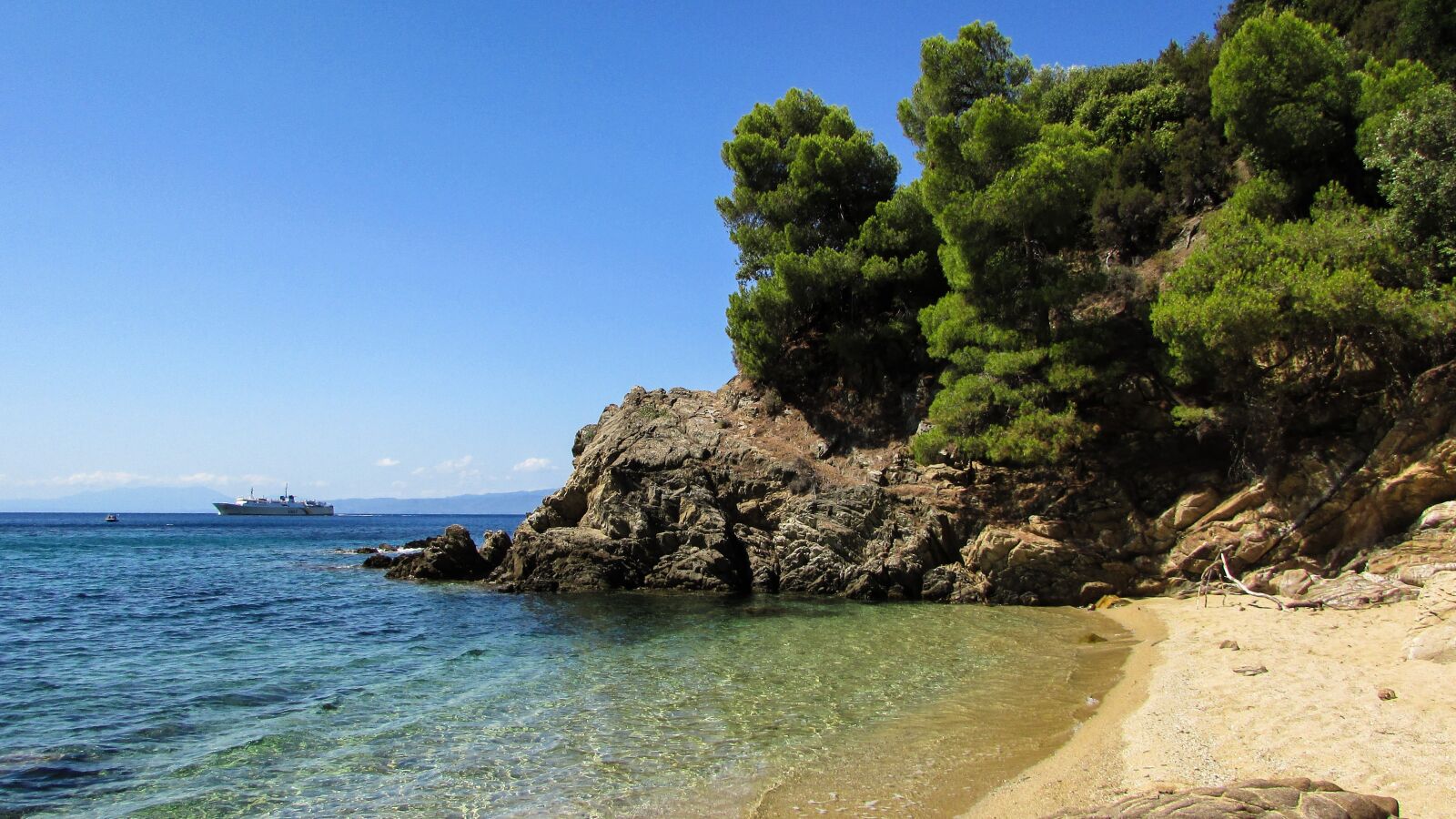 Canon PowerShot SX400 IS sample photo. Greece, skiathos, diamanti beach photography