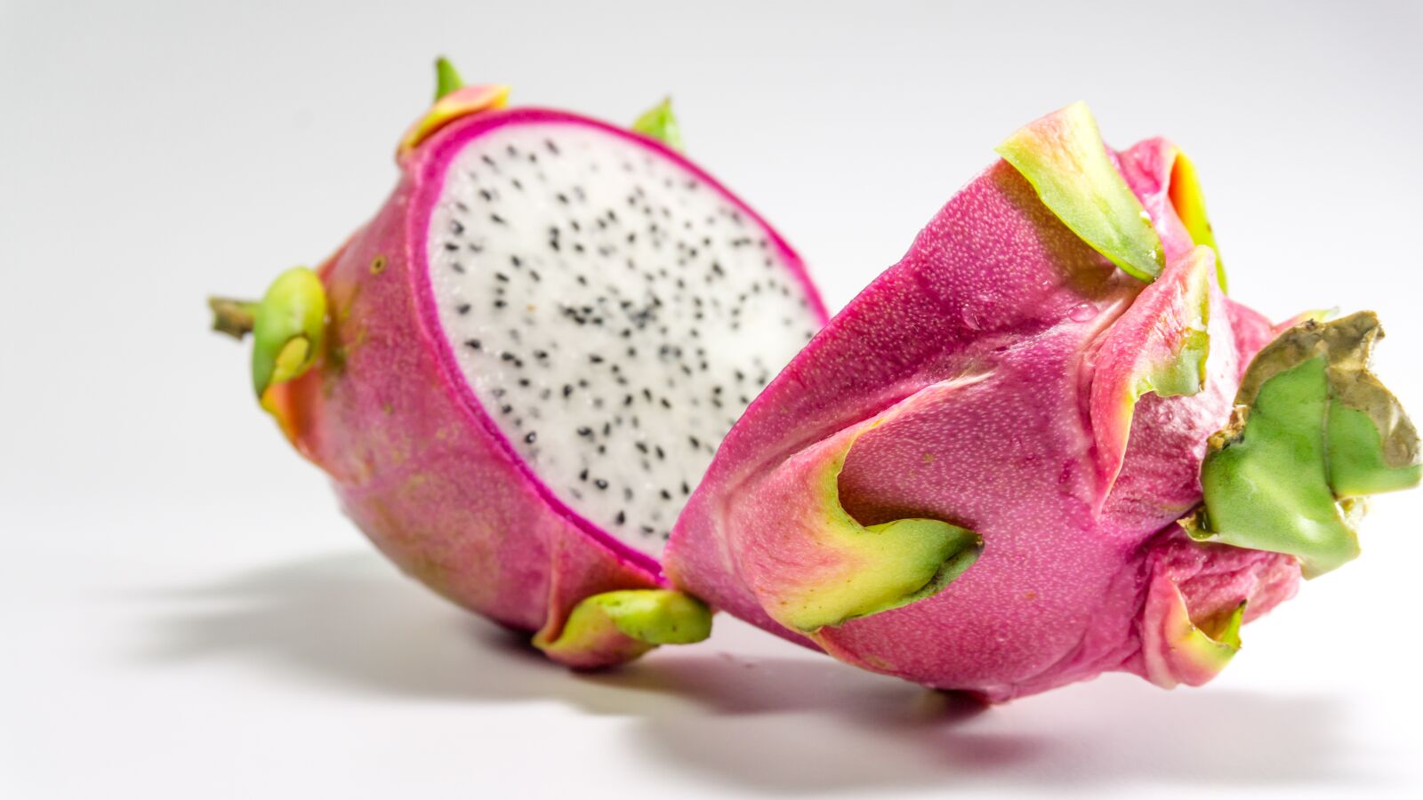 Sony a5100 sample photo. Fruit, dragon, white photography