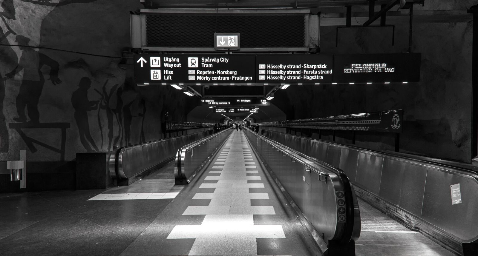 Tamron SP 24-70mm F2.8 Di VC USD sample photo. Metro, station, stockholm photography