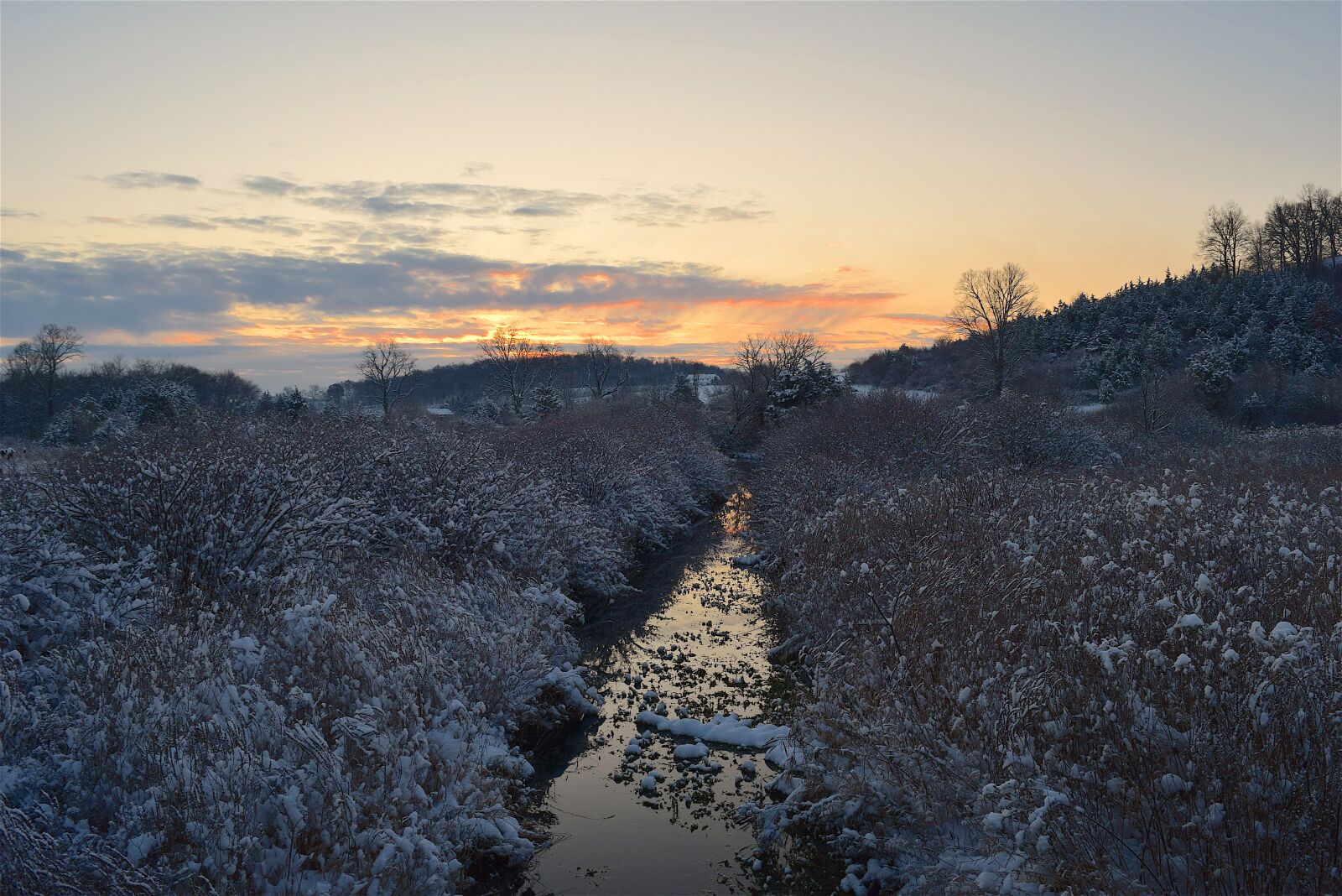Nikon D3300 sample photo. Winter, stream, sunrise photography