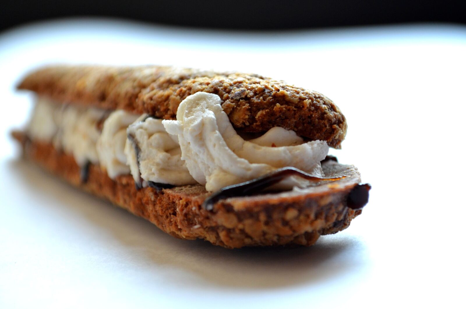 Nikon D5100 sample photo. Cream, sandwich, food, dessert photography