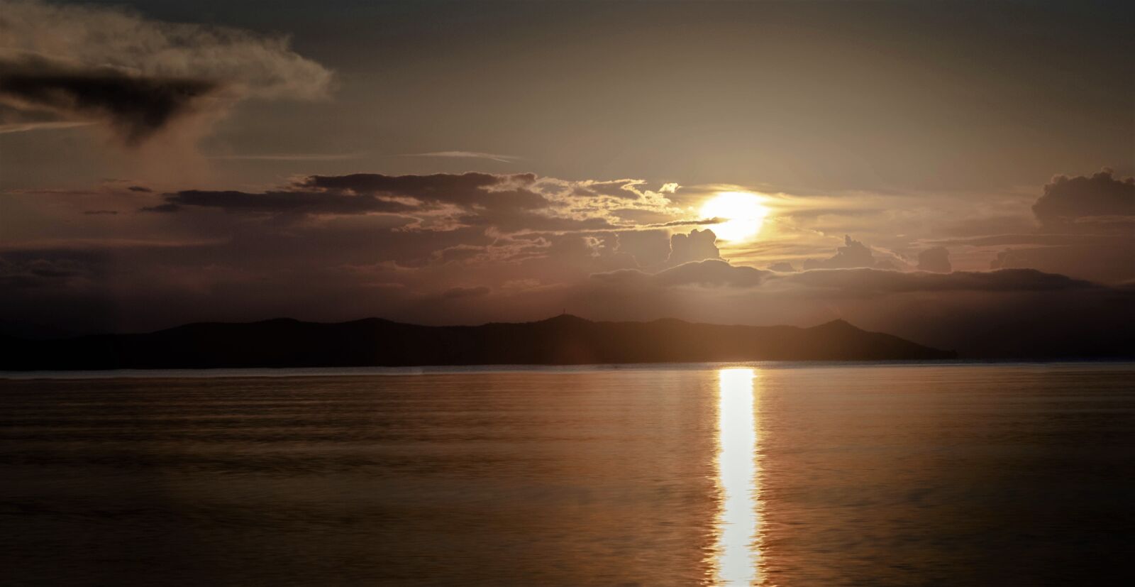 Nikon D5600 sample photo. Beach, sun, summer photography