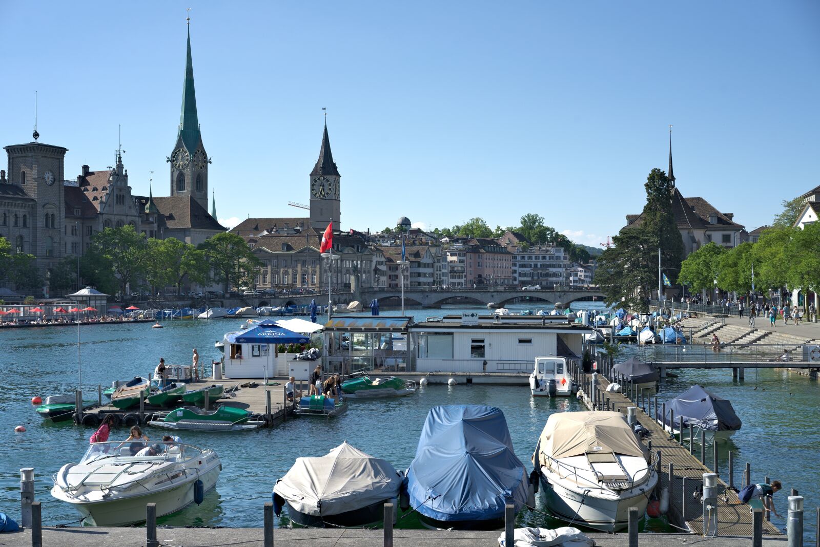 Sony a7 II + Sony Sonnar T* FE 55mm F1.8 ZA sample photo. Zurich, city, marina photography