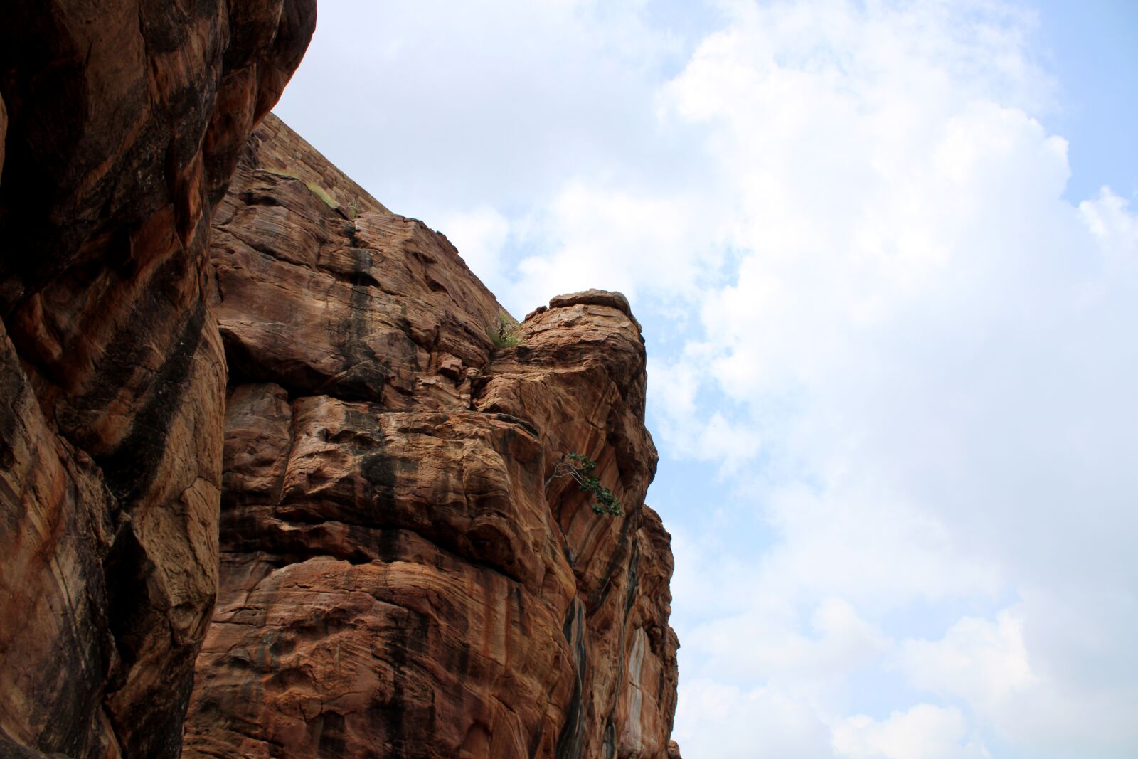Canon EOS 2000D (EOS Rebel T7 / EOS Kiss X90 / EOS 1500D) sample photo. Badami rock hill, badami photography