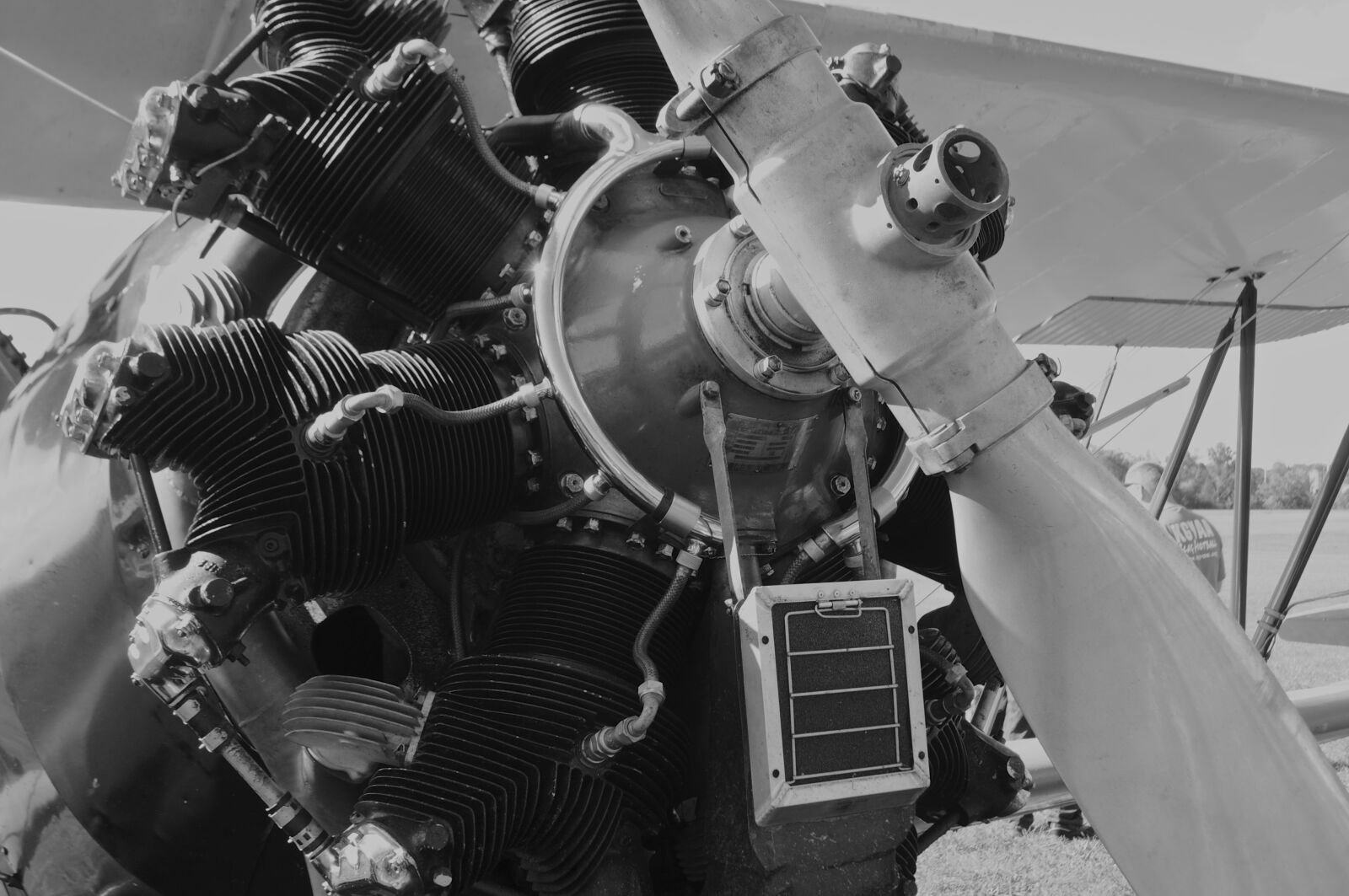 Nikon D5000 sample photo. Airplane, propeller, engine photography