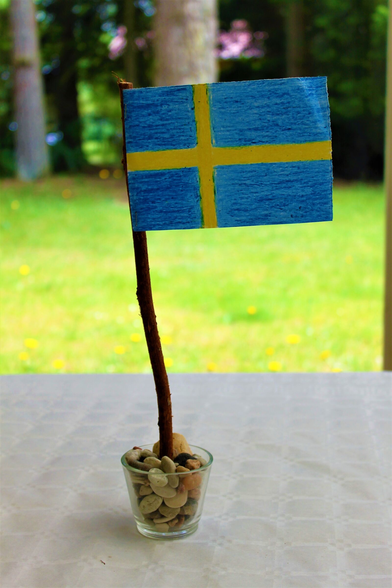Canon EOS 500D (EOS Rebel T1i / EOS Kiss X3) sample photo. Swedish flag, sweden's flag photography