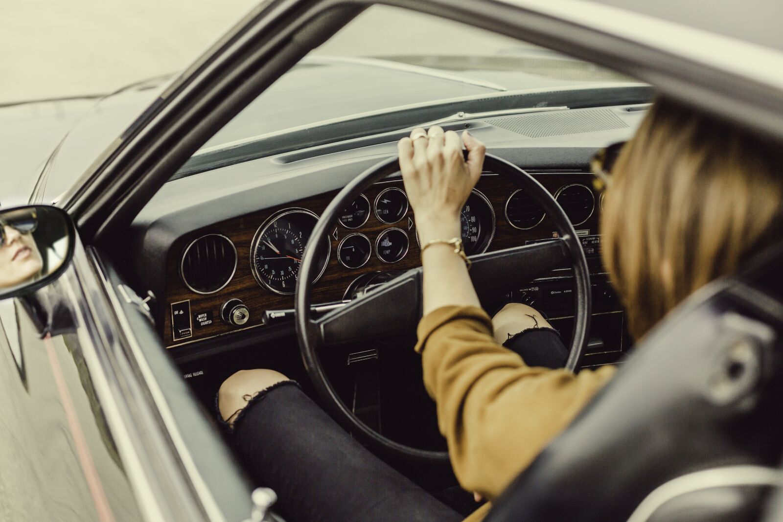 Canon EF 50mm F1.4 USM sample photo. Automotive, car, dashboard photography