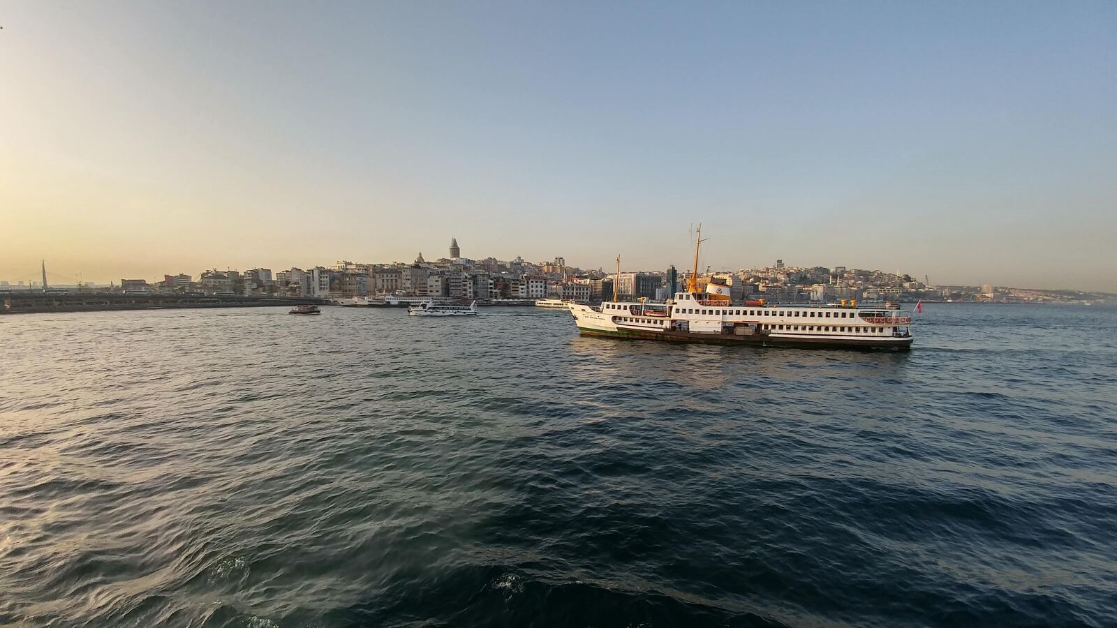 LG G5 sample photo. Watercraft, water, cruise ship photography