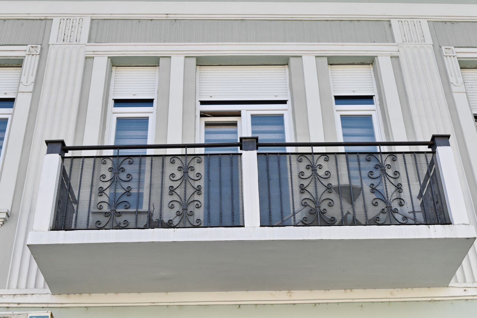 Nikon D5500 sample photo. Building, architecture, structure, balcony photography