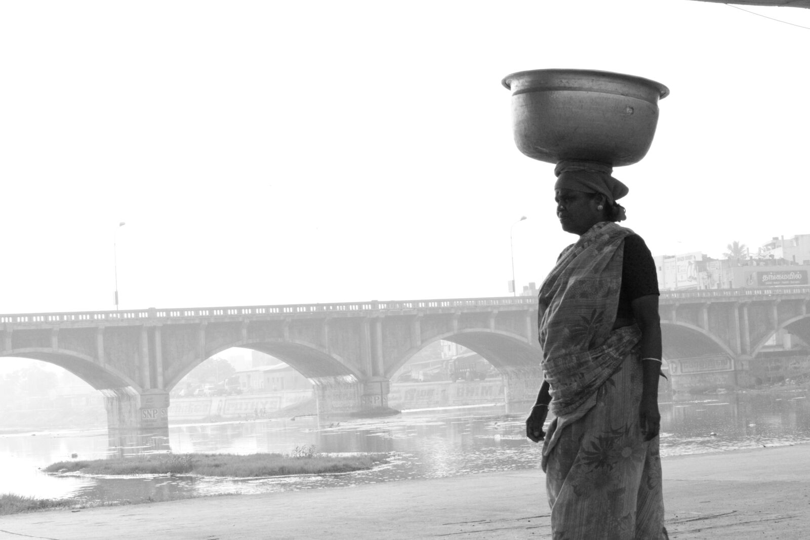 Canon EOS 5D Mark II sample photo. Woman, india, asia photography