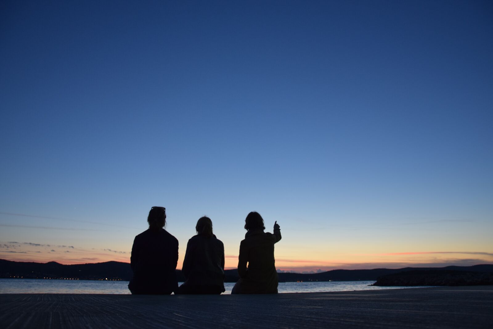 Nikon D3300 sample photo. Sunset, silhouette, landscape photography