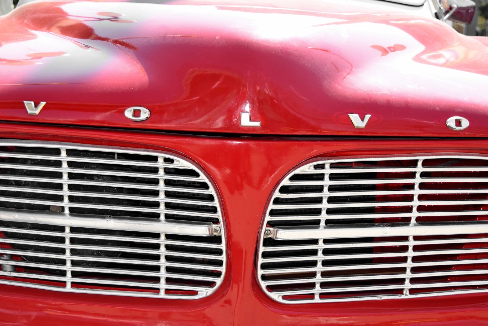 Nikon D5500 sample photo. Vehicle, car, chrome, automotive photography