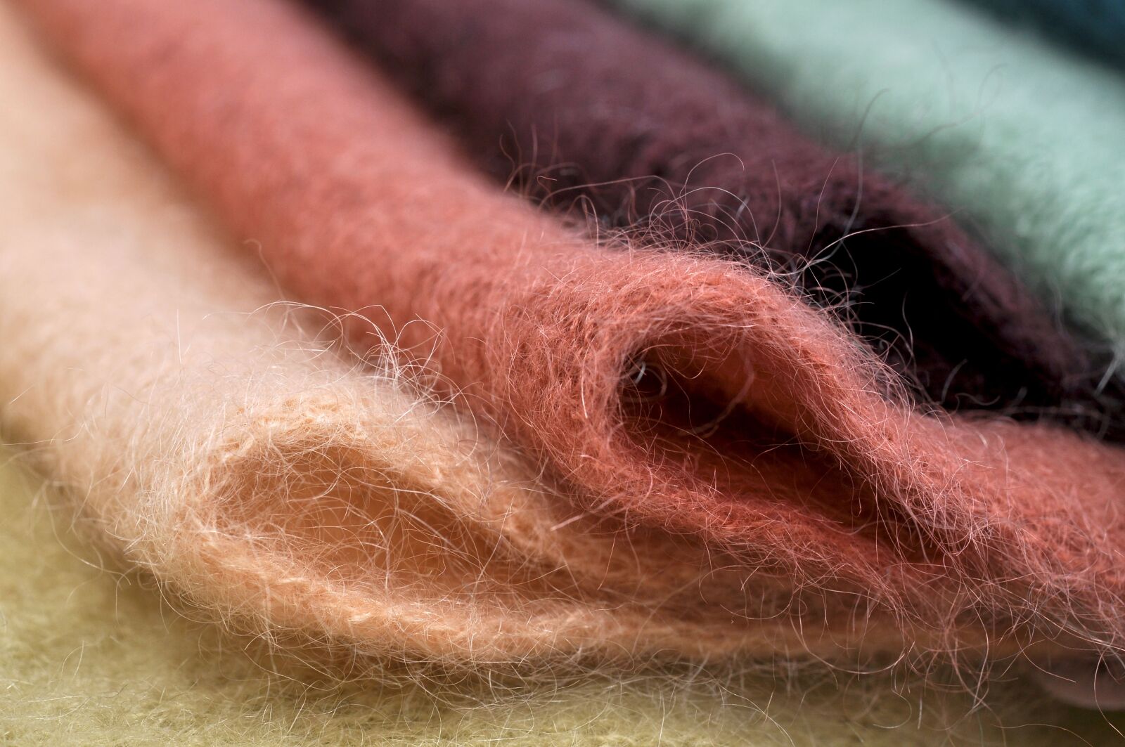 Nikon D90 sample photo. Fashion, yarn, fabric photography