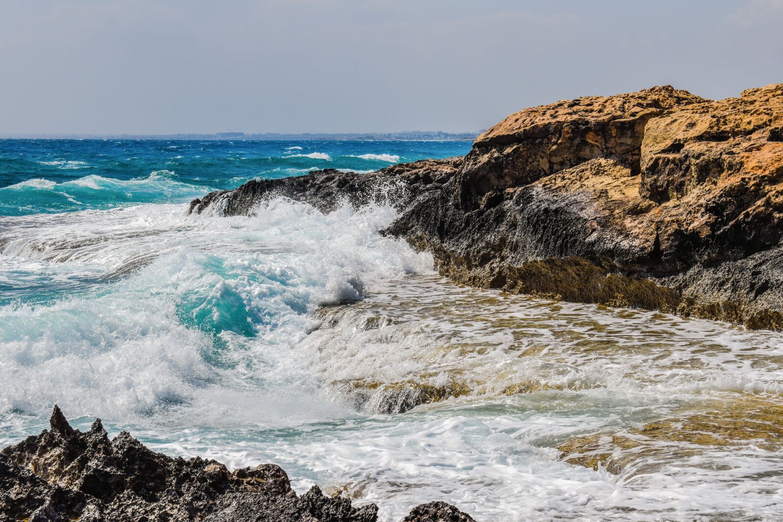 Nikon D3300 sample photo. Rocky coast, wave, sea photography
