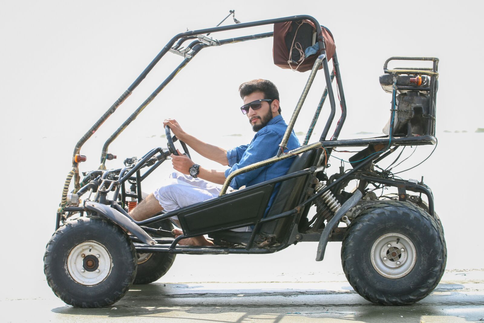 Canon EOS 70D sample photo. Vehicle, wheel, drive photography