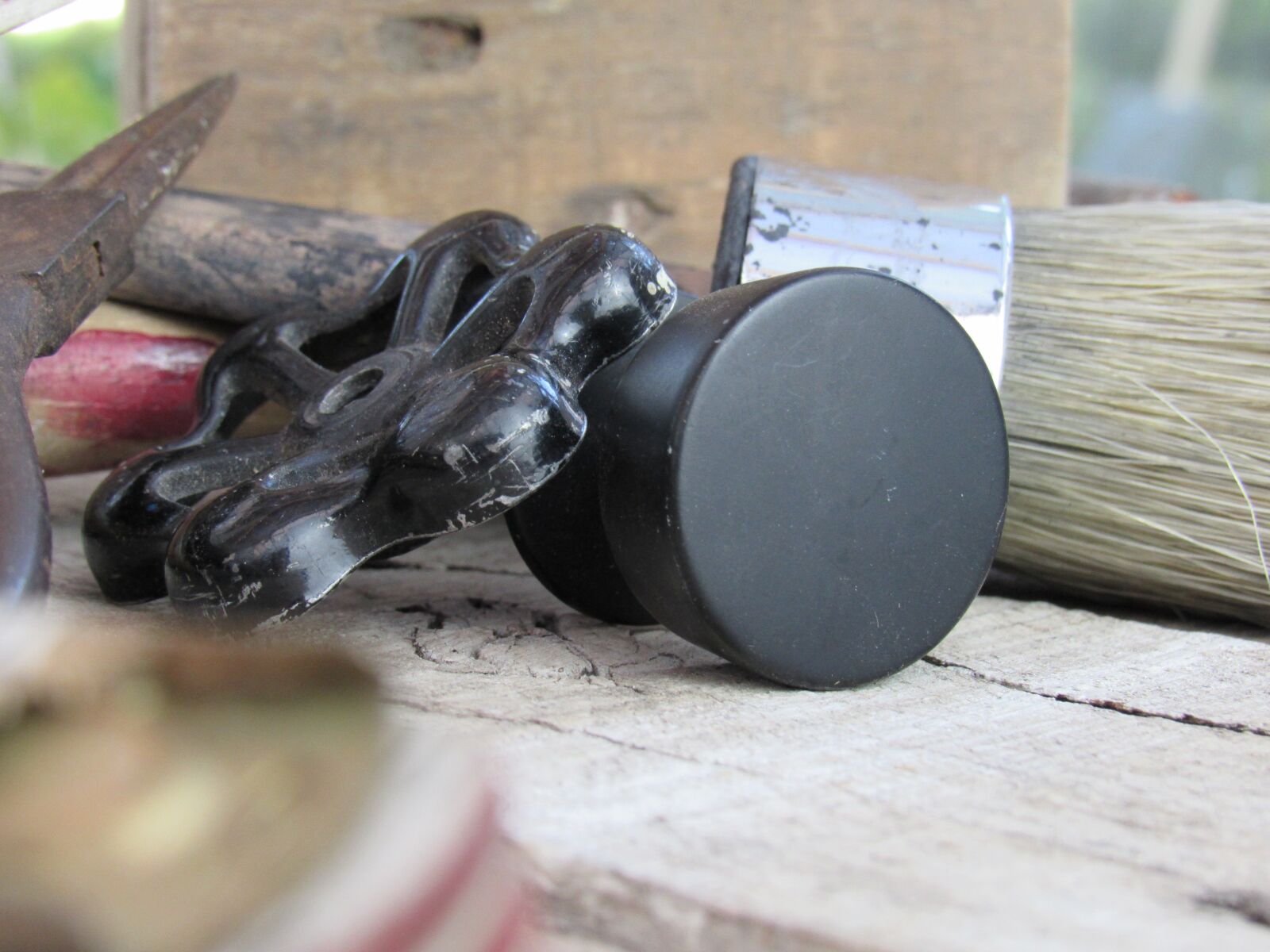 Canon PowerShot SX530 HS sample photo. Diy, paintbrush, knob photography
