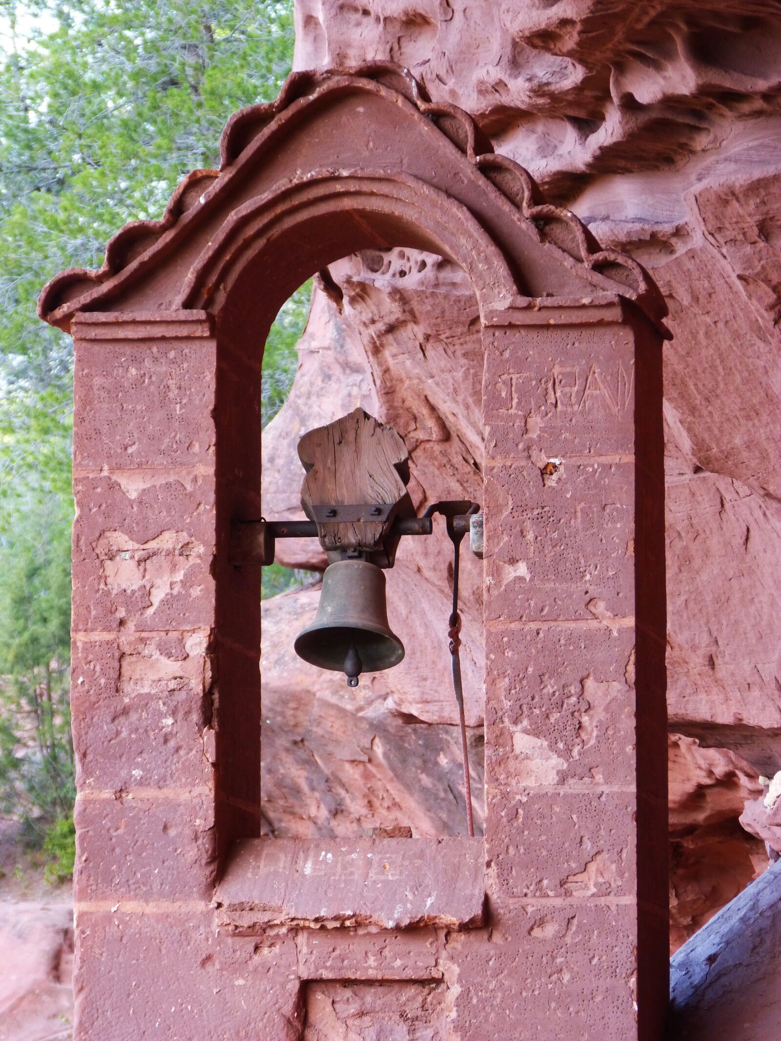 Panasonic DMC-FZ62 sample photo. Belfry, hermitage, campaign photography