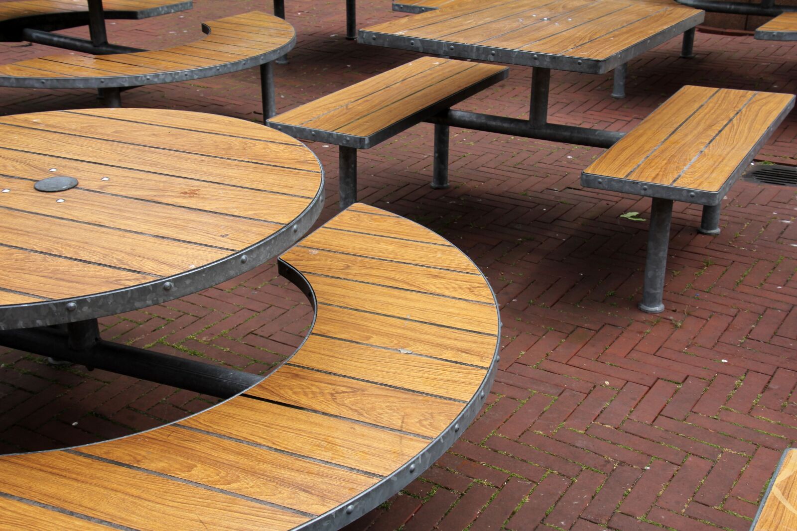 Canon EOS 60D sample photo. Beer garden, gastronomy, patio photography