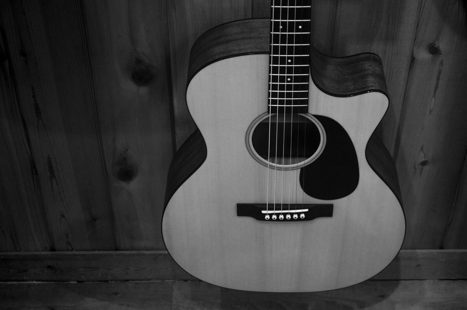 Nikon D3200 sample photo. Grey, music, musician, white photography