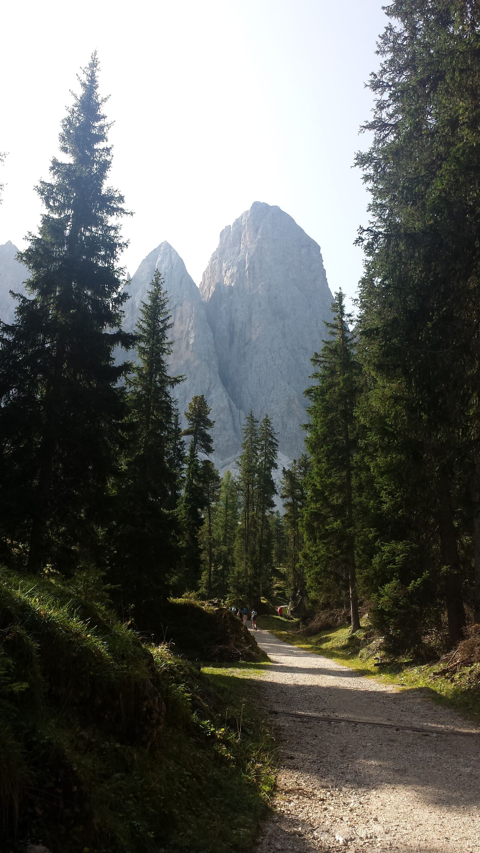 Samsung Galaxy S4 sample photo. Dolomites, hiking, trekking photography