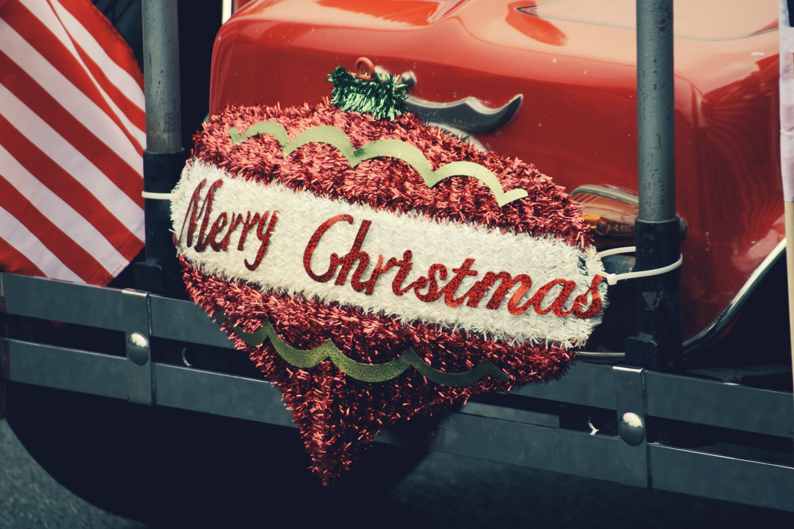 Canon EOS 750D (EOS Rebel T6i / EOS Kiss X8i) sample photo. Christmas, winter, merry christmas photography