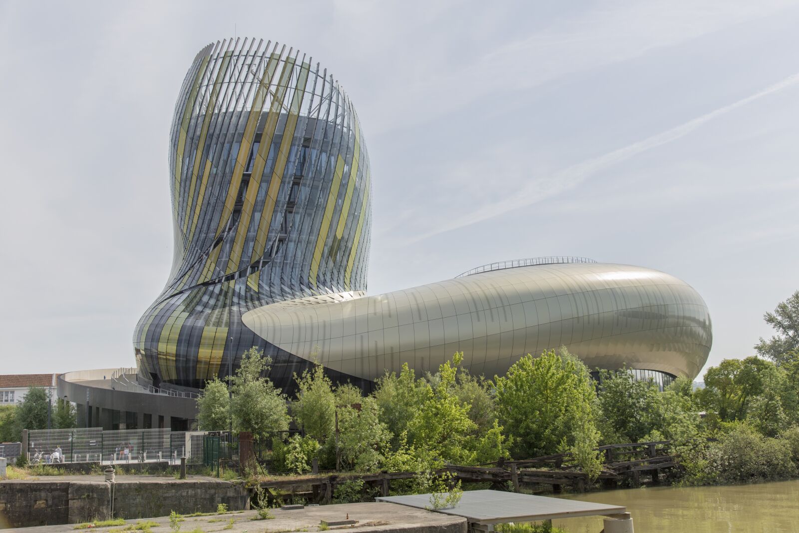 Canon EOS 5D Mark III sample photo. Wine, museum, france photography