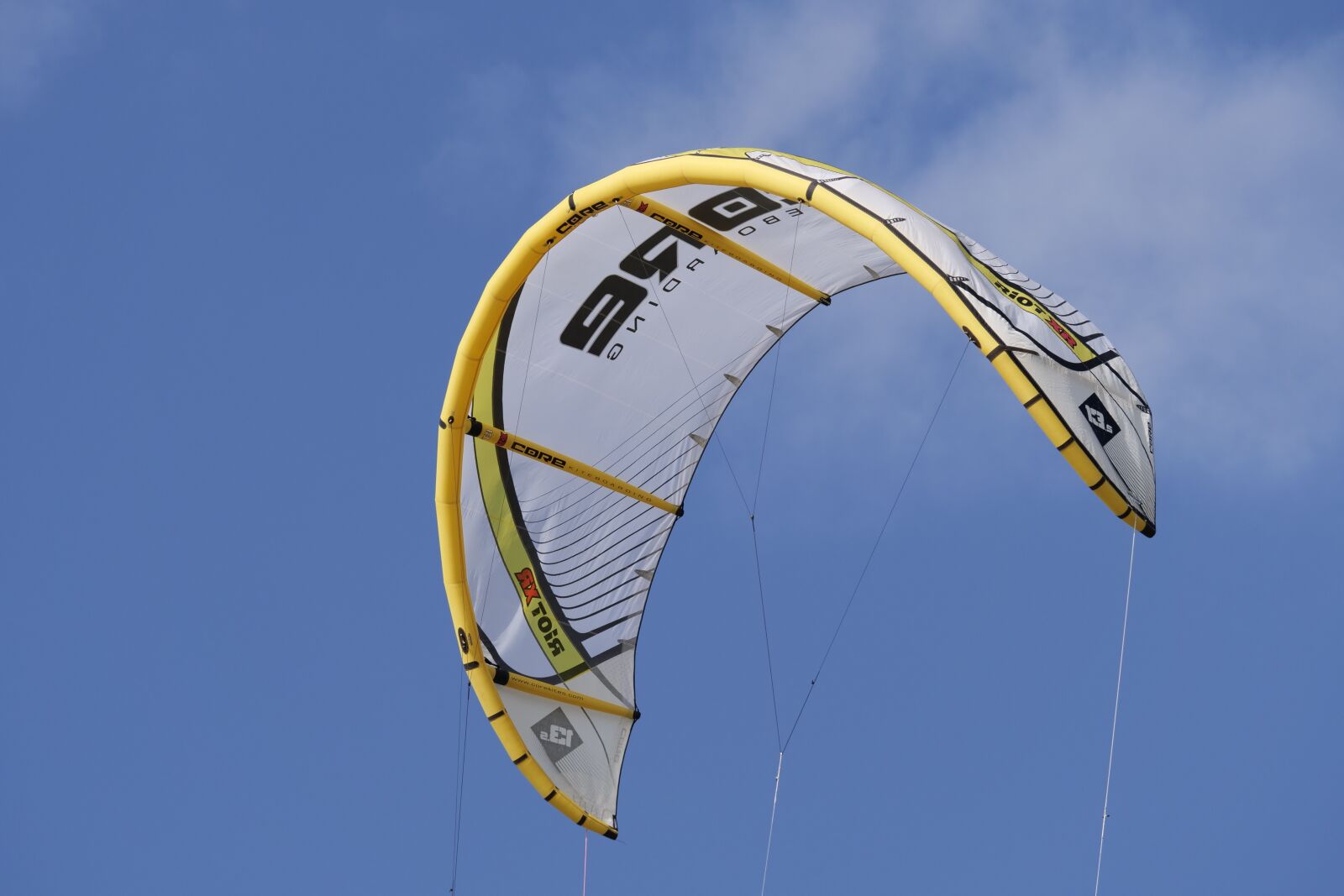 Panasonic Lumix DC-G9 sample photo. Sky, sport, action photography