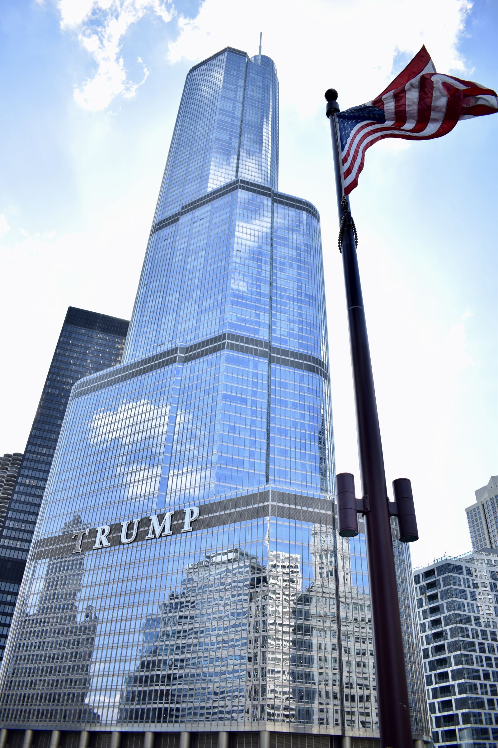 Nikon D3300 sample photo. Trump, tower, chicago photography