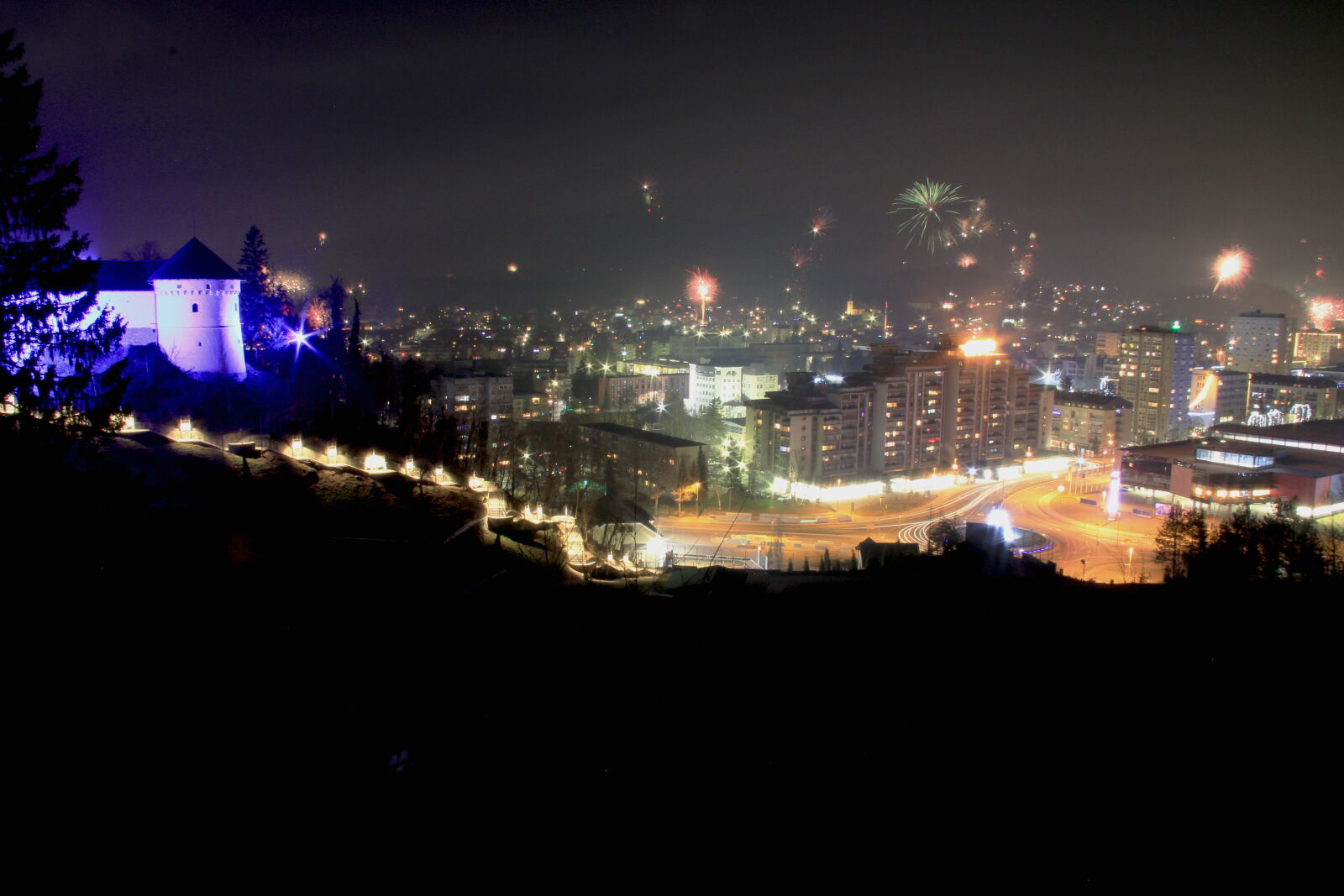 Canon EOS 70D + Canon EF-S 17-85mm F4-5.6 IS USM sample photo. 2016, fireworks, long, exposure photography