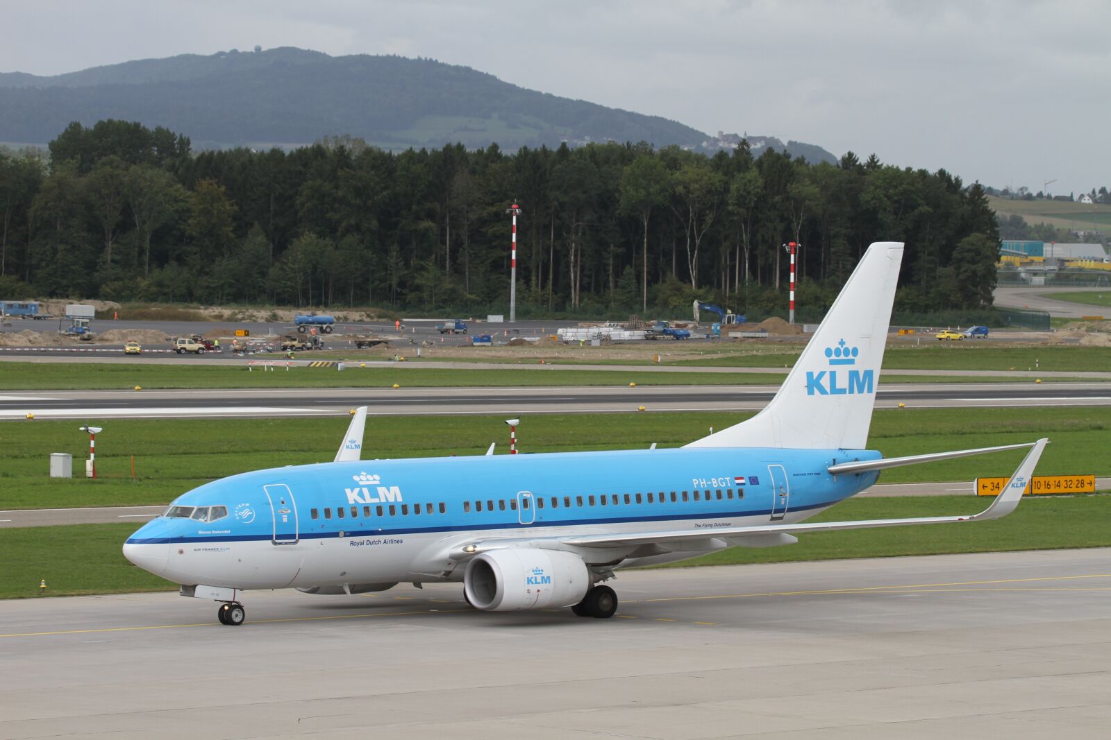 Canon EOS 7D sample photo. Aircraft, klm, zrh photography