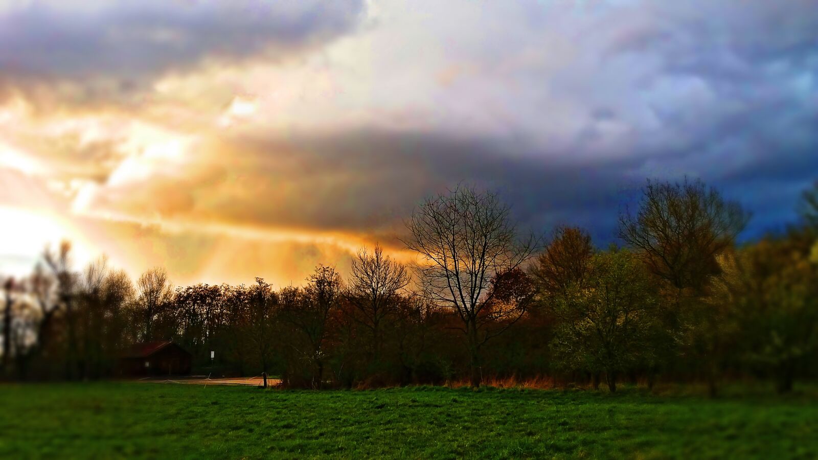 Samsung Galaxy J5 sample photo. Clouds, color, nature photography