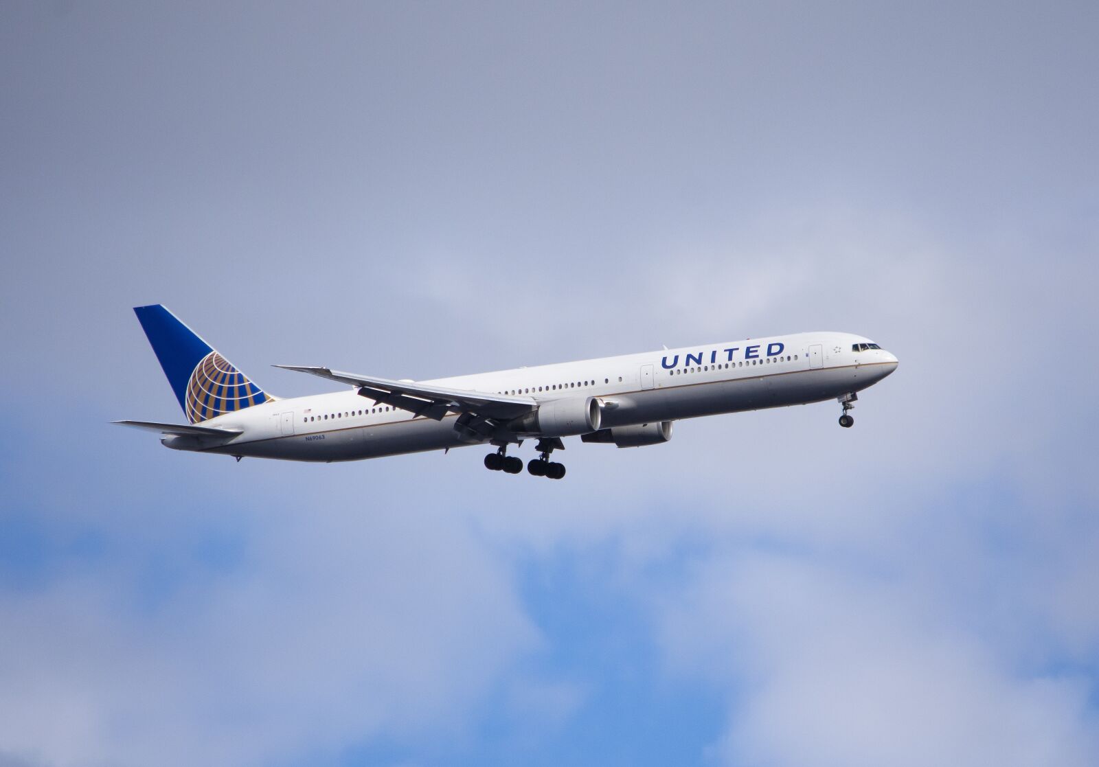 Nikon D7200 sample photo. Airplane, jet, airliner photography