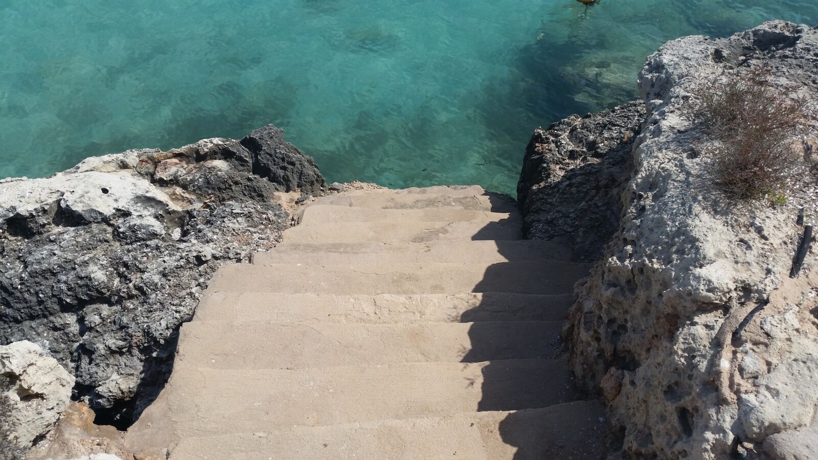 Samsung Galaxy S5 sample photo. Minorca, beach, sea photography