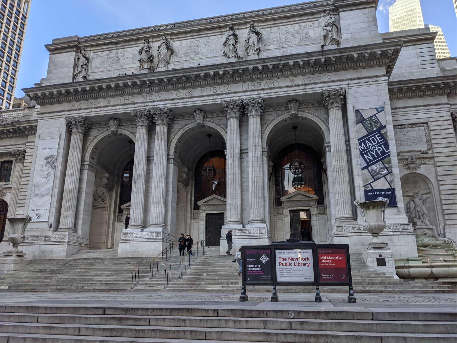 Google Pixel 4 sample photo. New york, library, public photography