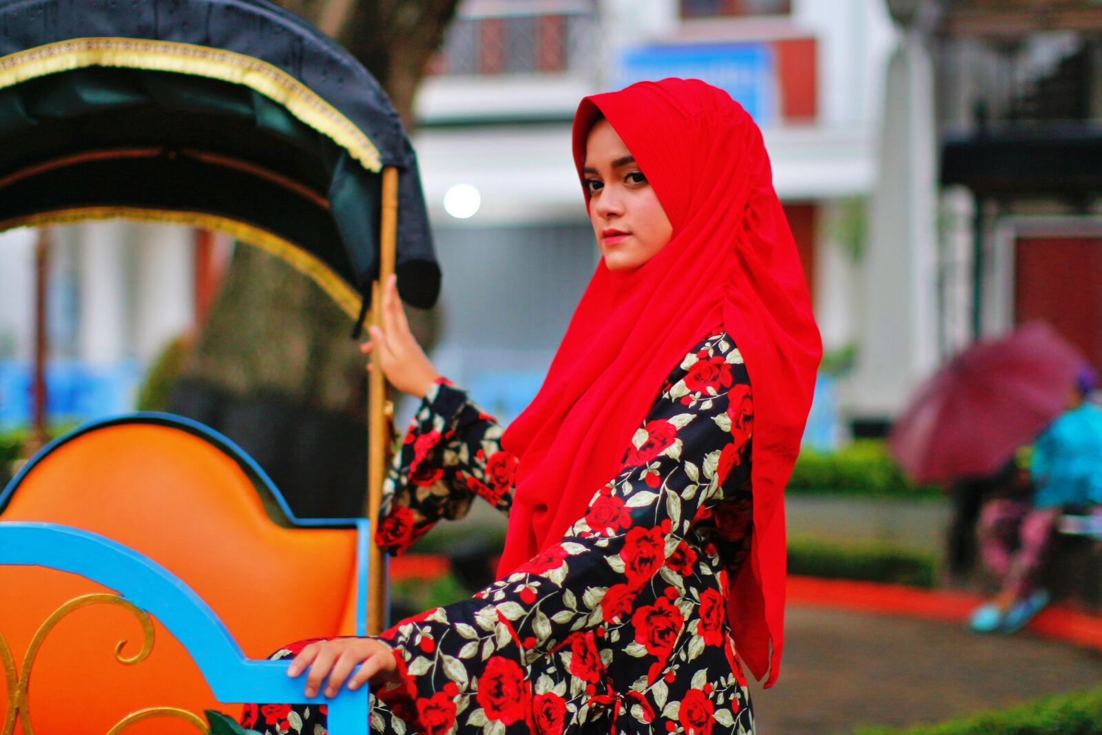Canon EF 50mm F1.2L USM sample photo. Hijab, moslem, girl photography