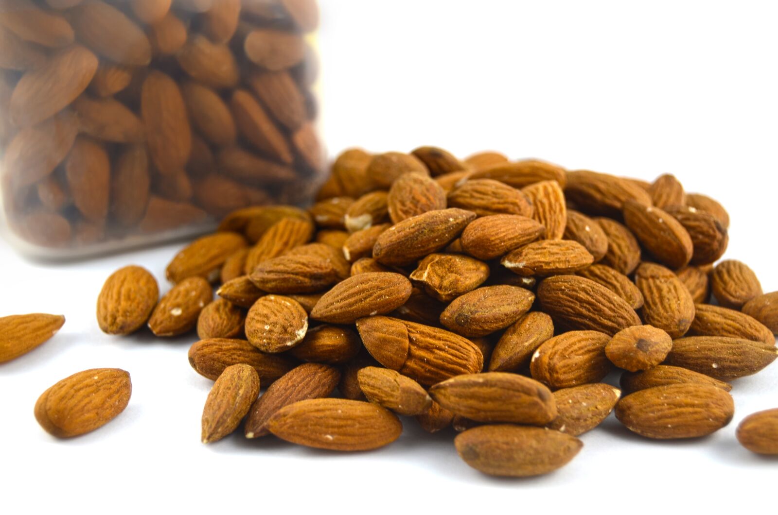 Nikon D7000 sample photo. Almond, nuts, food photography