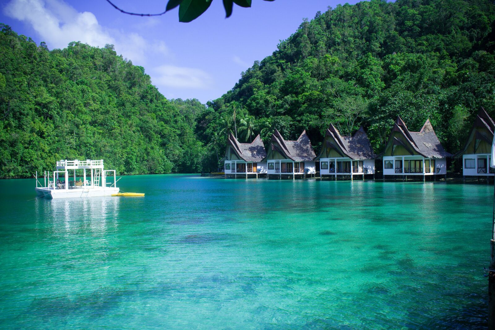 Canon EOS 700D (EOS Rebel T5i / EOS Kiss X7i) sample photo. Siargao, beach, tropical photography