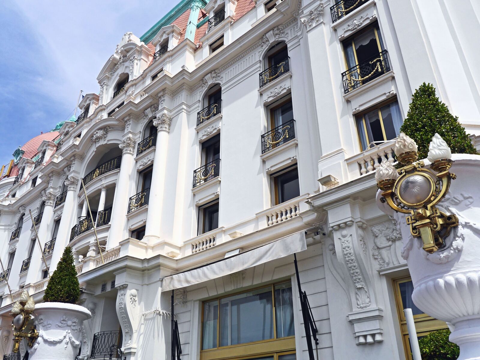 Panasonic Lumix DMC-GH3 sample photo. Architecture, city, facade, tourism photography