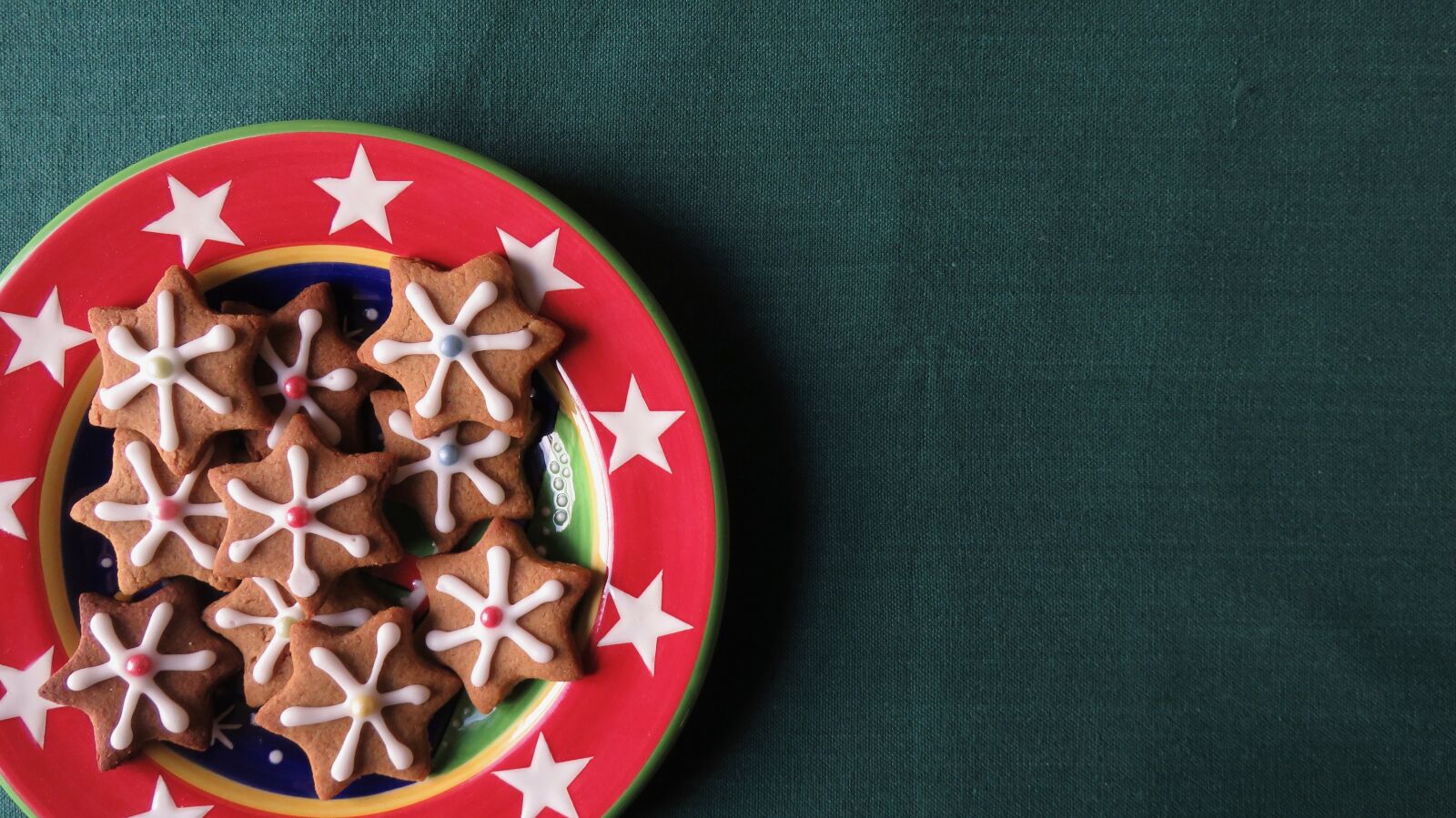 Canon PowerShot SX710 HS sample photo. Christmas cookies, cookies, christmas photography